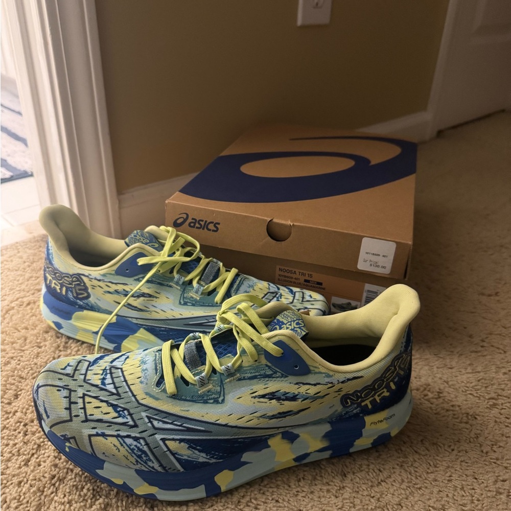 Men’s asics noosa tri 15 running shoes size 12